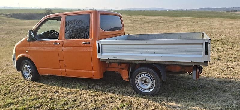 Gebraucht VW T5 85 PS (62 kW) 2006 Orange Van