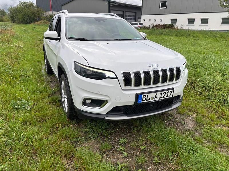 Weiß Gebraucht 2020 Jeep Cherokee Limited SUV | 22.890 € (Fairer Preis) - Bild 1/4