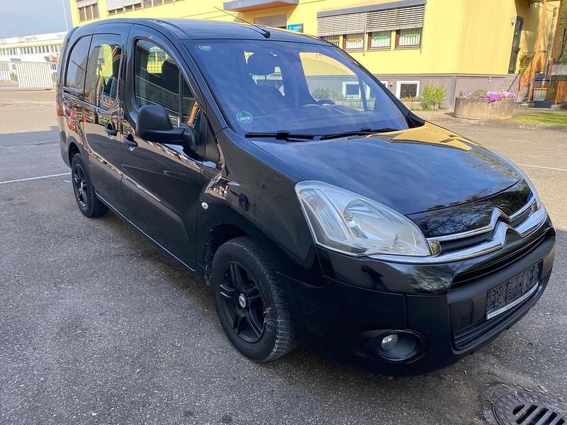 Schwarz Gebraucht 2012 Citroën Berlingo Van / Kleinbus | 6.900 € (Etwas zu teuer) - Bild 1/4