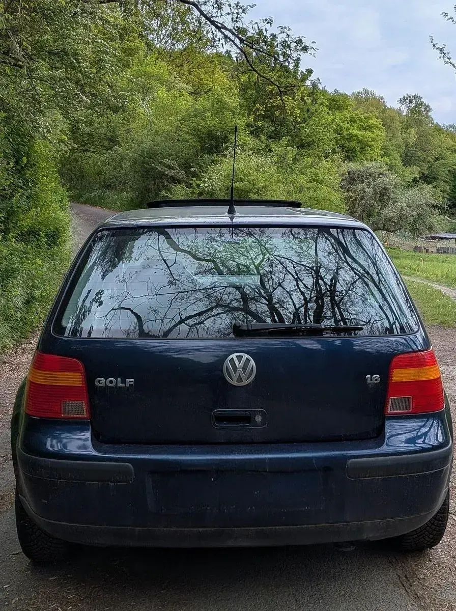 Gebraucht VW Golf IV Basis 101 PS (74 kW) 2000 Blau Limousine