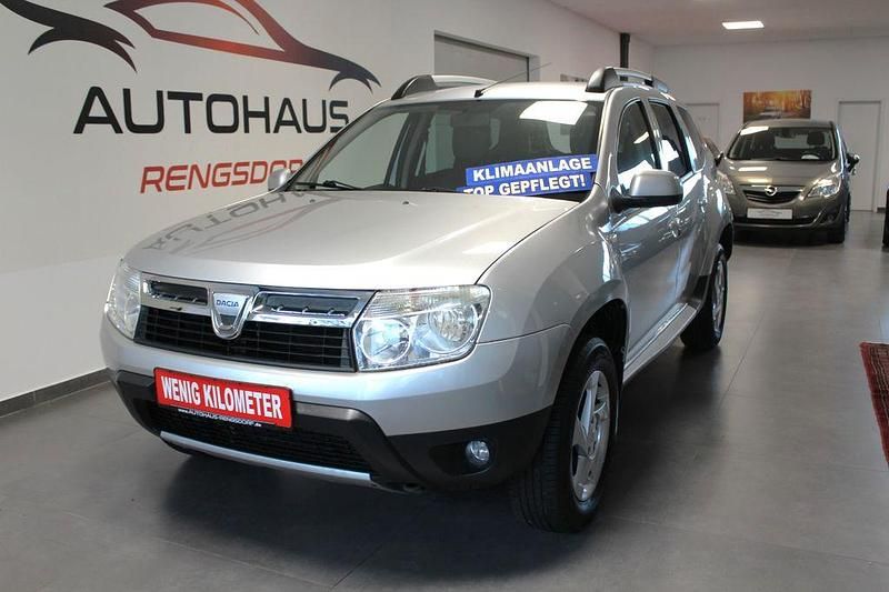 Silber Gebraucht 2011 Dacia Duster Prestige SUV | 6.990 € (Fairer Preis) - Bild 1/4