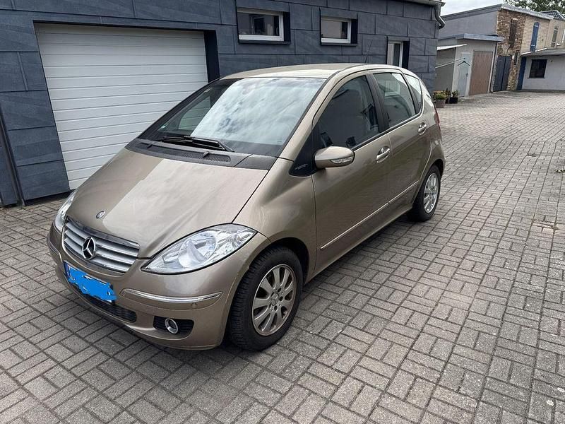 Gebraucht Mercedes A150 95 PS (69 kW) 2006 Gold Limousine