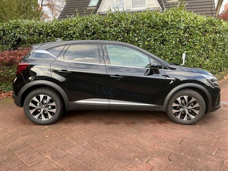 Schwarz Gebraucht 2022 Renault Captur Techno SUV | 16.900 € (Fairer Preis) - Bild 1/4