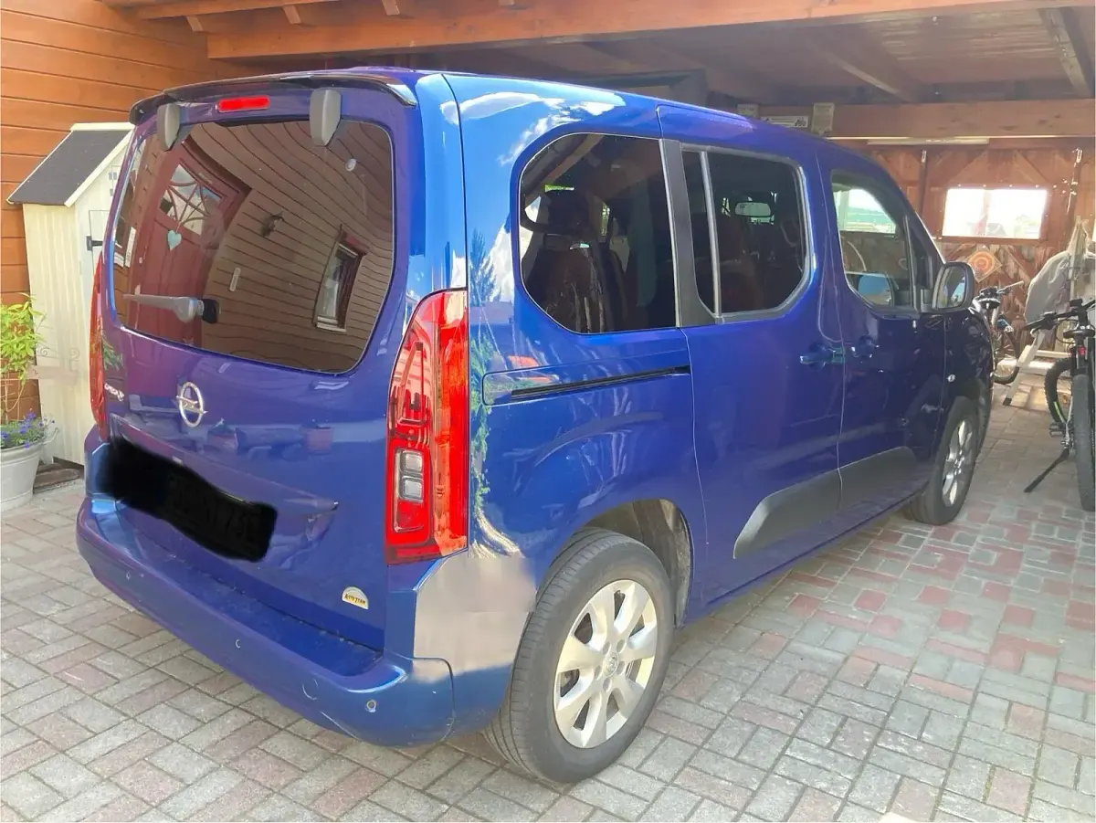 Gebraucht Opel Combo-e Life 100 kW (136 PS) 2022 Blau Van / Kleinbus