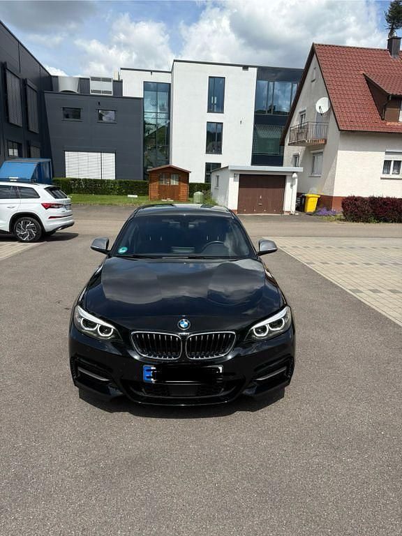 Schwarz Gebraucht 2018 BMW M240 M Sport Coupé | 35.490 € (Fairer Preis) - Bild 1/4