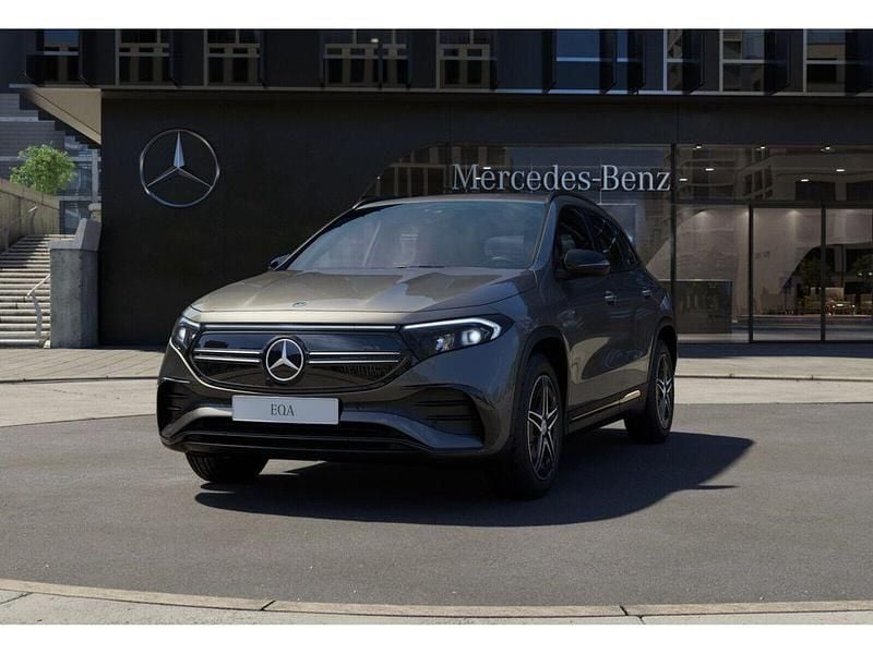 Grau Gebraucht 2023 Mercedes EQA300 AMG SUV | 33.970 € (Superpreis) - Bild 1/4