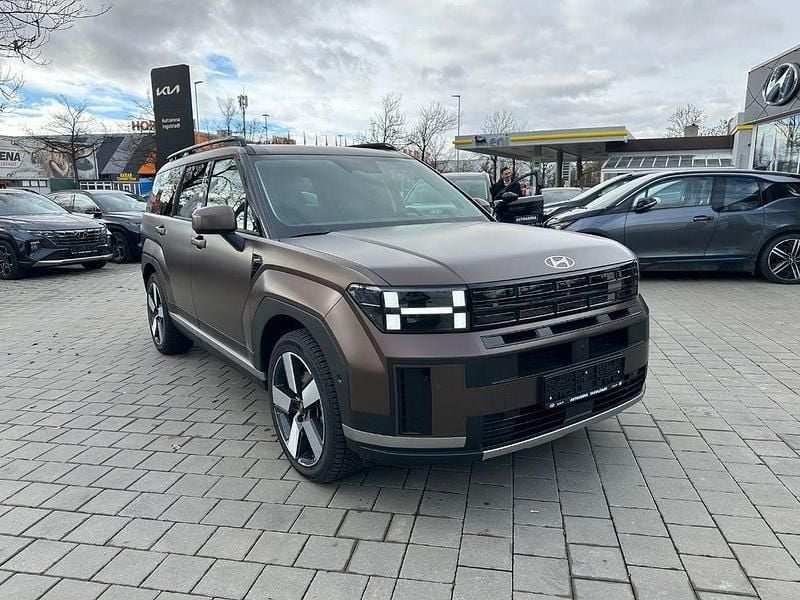 Gebraucht Hyundai Santa Fe Signature 215 PS (158 kW) 2025 Earthy brass / mat SUV