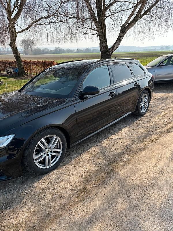 Gebraucht Audi A6 Comfort 313 PS (230 kW) 2014 Schwarz Kombi