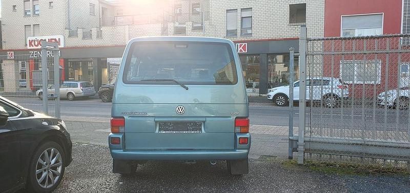 Gebraucht VW Multivan 102 PS (75 kW) 2000 Grün Van