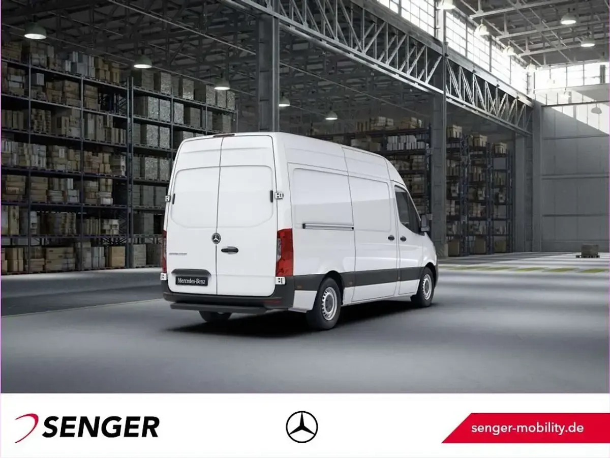 Gebraucht Mercedes Sprinter 150 PS (110 kW) 2021 Arktikweiß Van