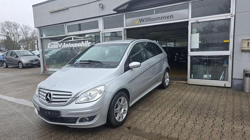 Gebraucht Mercedes B170 116 PS (85 kW) 2006 Silber Van / Kleinbus