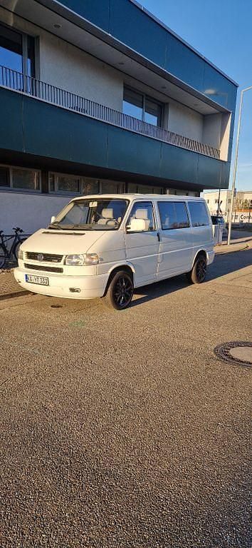Gebraucht VW Multivan 102 PS (75 kW) 2000 Weiß Van / Kleinbus
