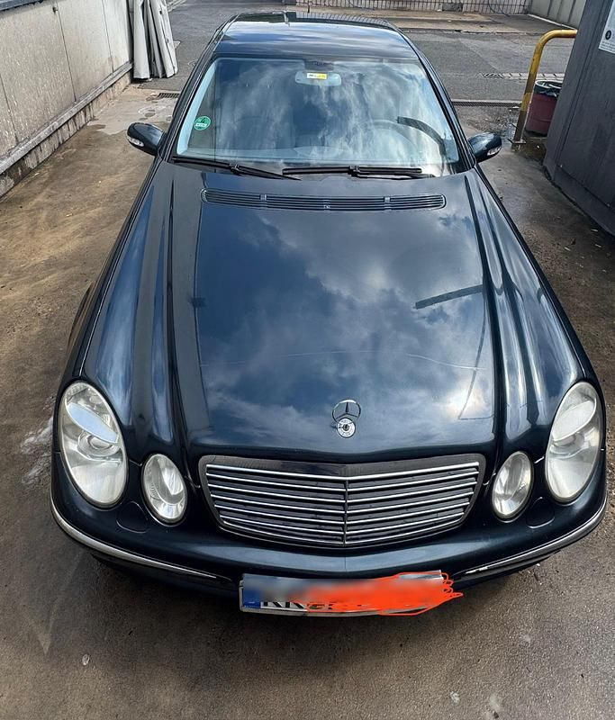 Gebraucht 2002 Mercedes E320 Avantgarde Limousine | 5.250 € - Bild 1/4