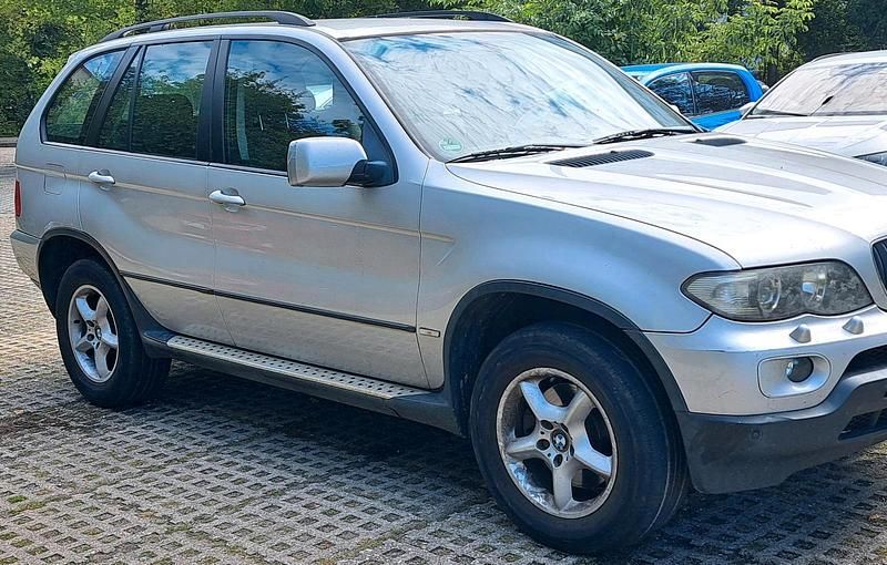 Grau Gebraucht 2005 BMW X5 SUV | 3.199 € (Superpreis) - Bild 1/4