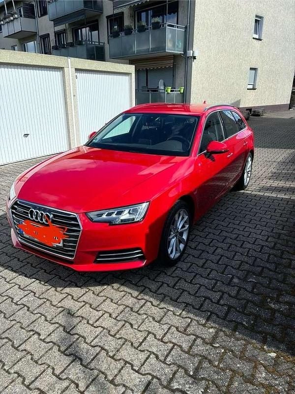 Usata Audi A4 Design 150 CV (110 kW) 2017 Rosso Station wagon