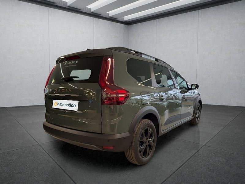 Gebraucht Dacia Jogger 91 PS (66 kW) 2025 Grau Van / Kleinbus