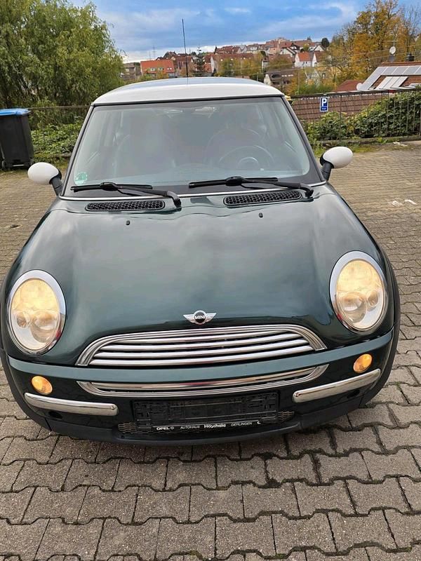 Grün Gebraucht 2002 Mini Cooper Kleinwagen | 4.400 € (Fairer Preis) - Bild 1/4