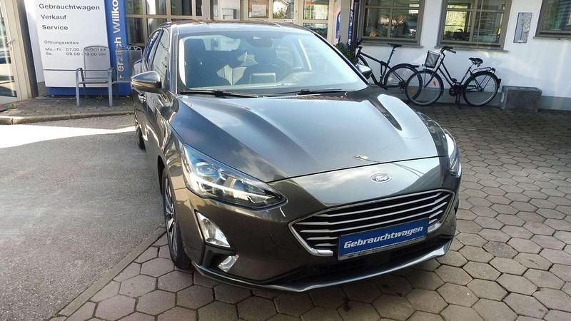 Gebraucht Ford Focus Cool & Connect 155 PS (114 kW) 2021 Magneticgrau metallic Limousine