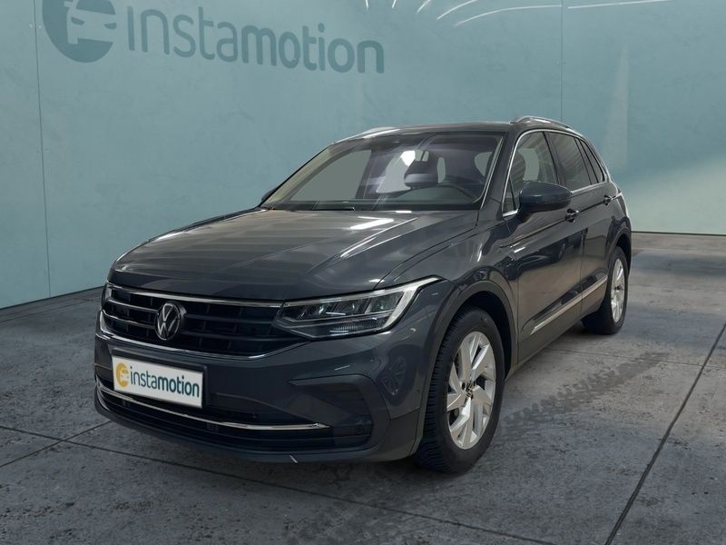 Grau Gebraucht 2023 VW Tiguan IQ Drive SUV | 39.654 € (Teuer) - Bild 1/4