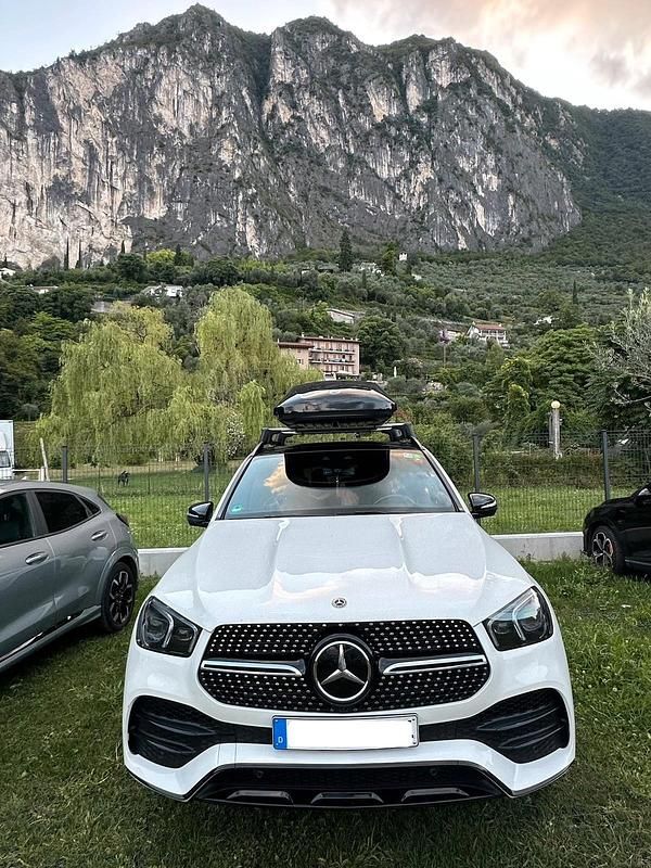 Gebraucht Mercedes GLE300 Premium 245 PS (180 kW) 2020 Weiß SUV