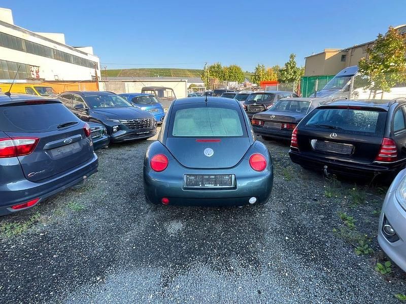 Grün Gebraucht 2004 VW Beetle Limousine | 800 € (Superpreis) - Bild 1/4