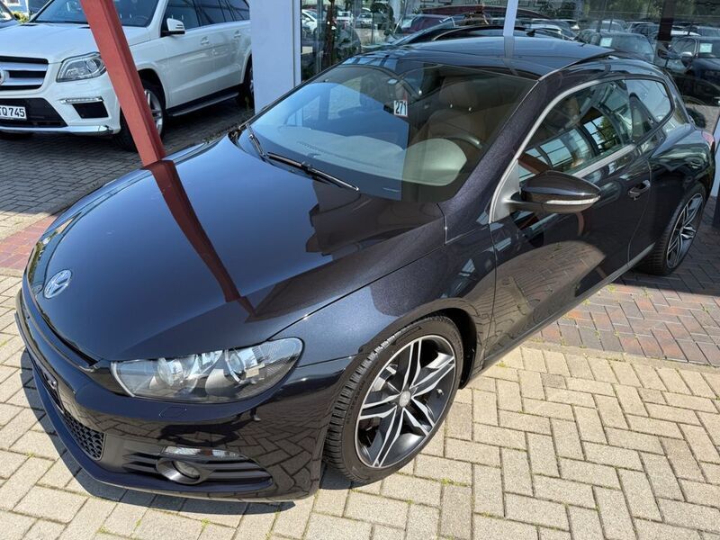 Schwarz Gebraucht 2010 VW Scirocco Coupé | 13.999 € (Teuer) - Bild 1/4