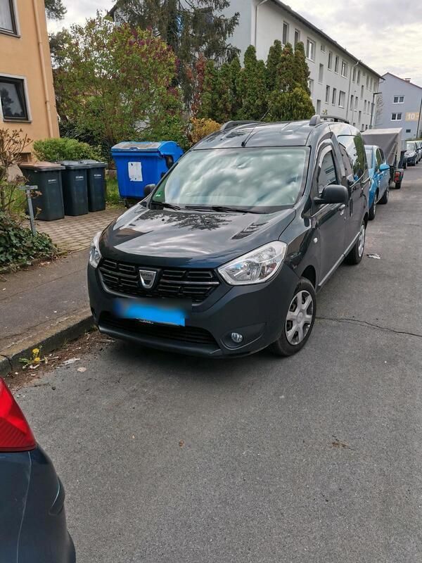 Andere außenfarben Gebraucht 2017 Dacia Dokker Van | 8.900 € (Guter Preis) - Bild 1/4