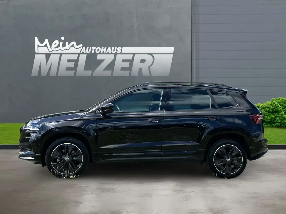 Gebraucht Skoda Karoq SportLine 150 PS (110 kW) 2024 Schwarzmagic perleffekt SUV