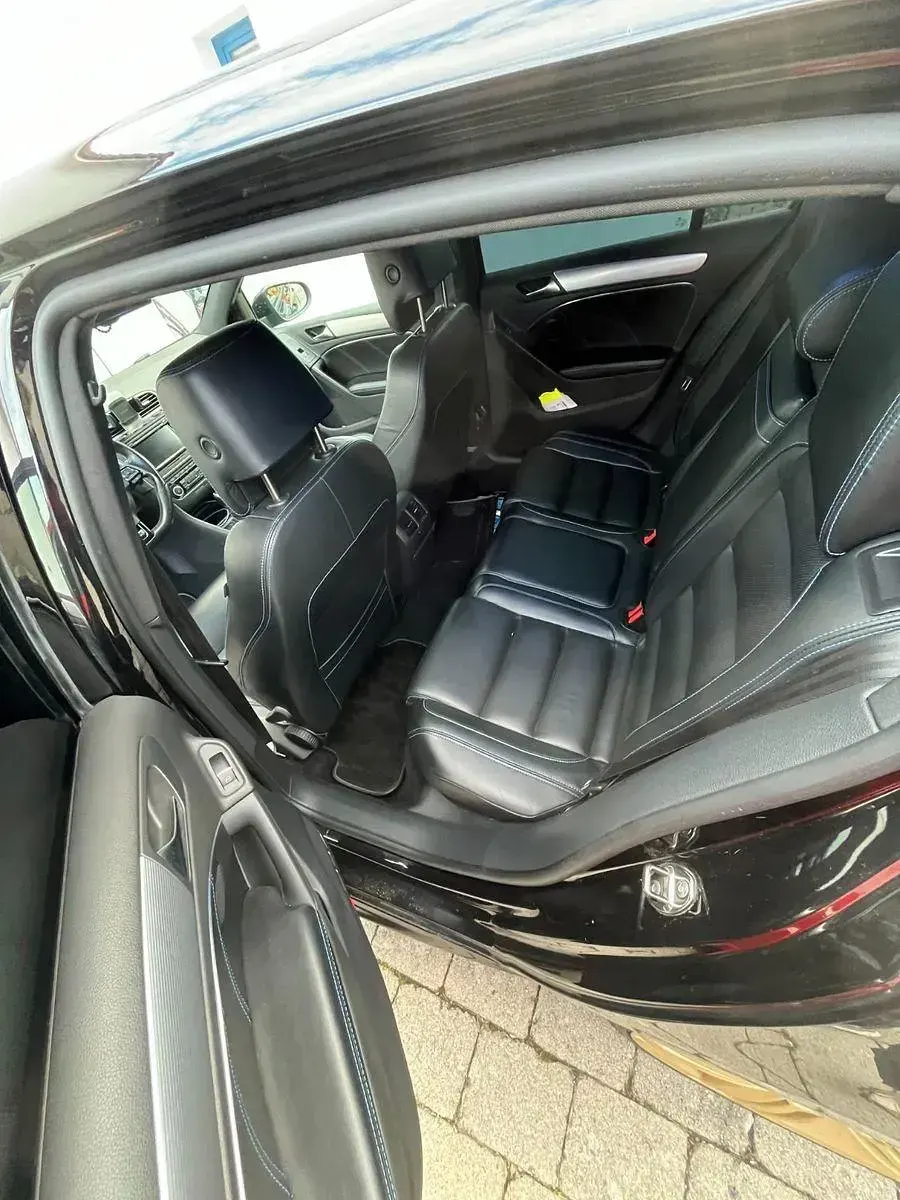 Używany VW Golf VII R 271 KM (199 kW) 2012 Czarny Hatchback