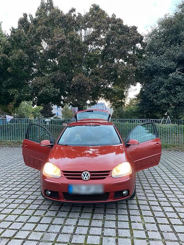 Gebraucht VW Golf V 80 PS (58 kW) 2006 Orange Kleinwagen