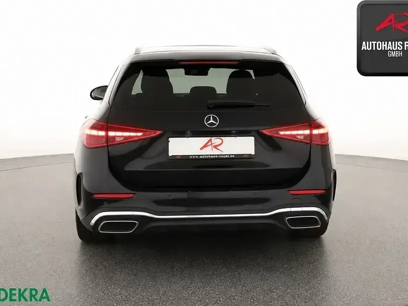 Gebraucht Mercedes C300 AMG 279 PS (205 kW) 2023 Schwarz Kombi