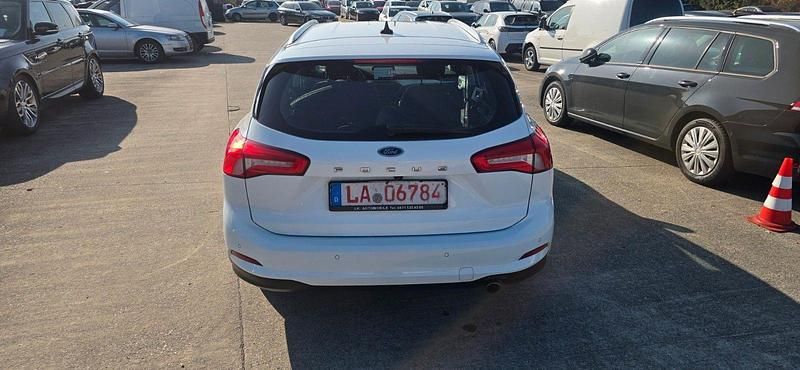 Gebraucht Ford Focus Cool & Connect 120 PS (88 kW) 2021 Weiß Kombi