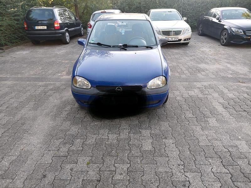 Blau Gebraucht 1997 Opel Corsa Eco Kleinwagen | 350 € (Guter Preis) - Bild 1/4
