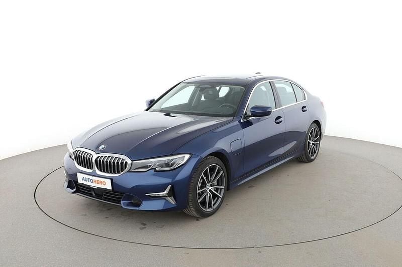 Gebraucht BMW 330e Luxury Line 2019 Limousine
