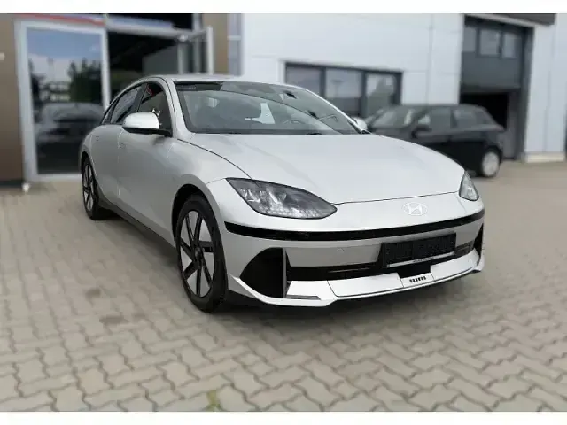 Gebraucht Hyundai Ioniq 6 111 kW (151 PS) 2023 Gold Limousine
