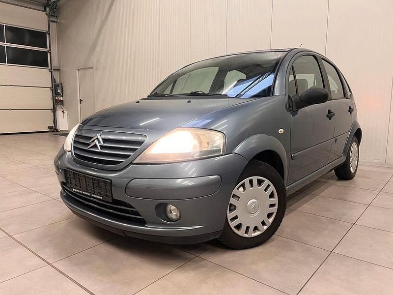 Grau Gebraucht 2005 Citroën C3 Comfort Limousine | 990 € (Superpreis) - Bild 1/4