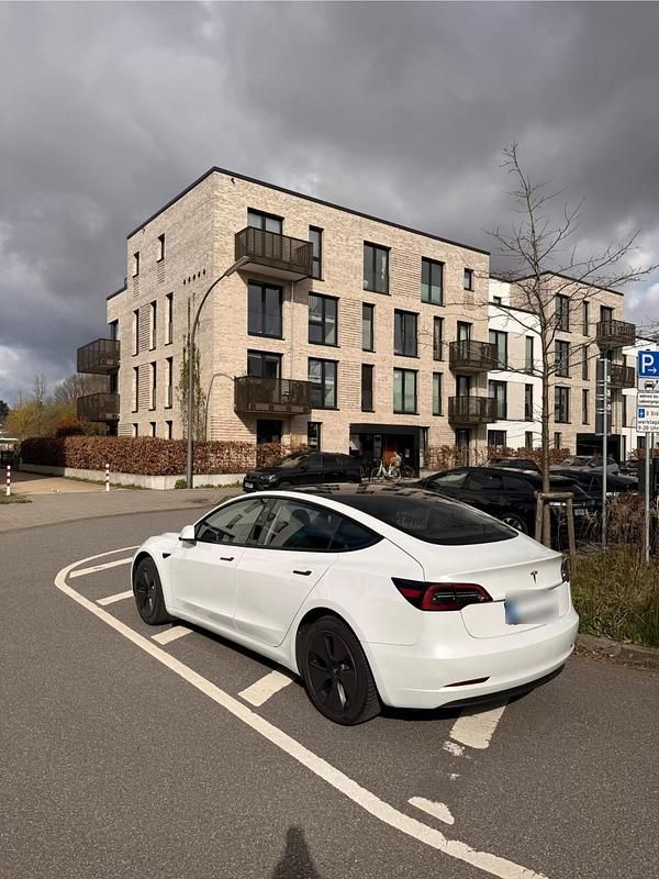 Gebraucht Tesla Model 3 Long Range RWD 208 kW (283 PS) 2023 Weiß Limousine