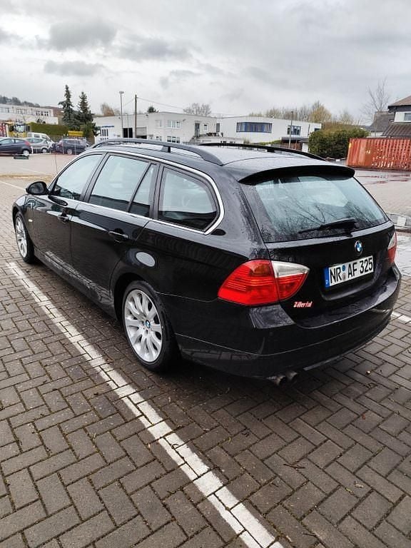 Gebraucht BMW 325 218 PS (160 kW) 2006 Schwarz Kombi