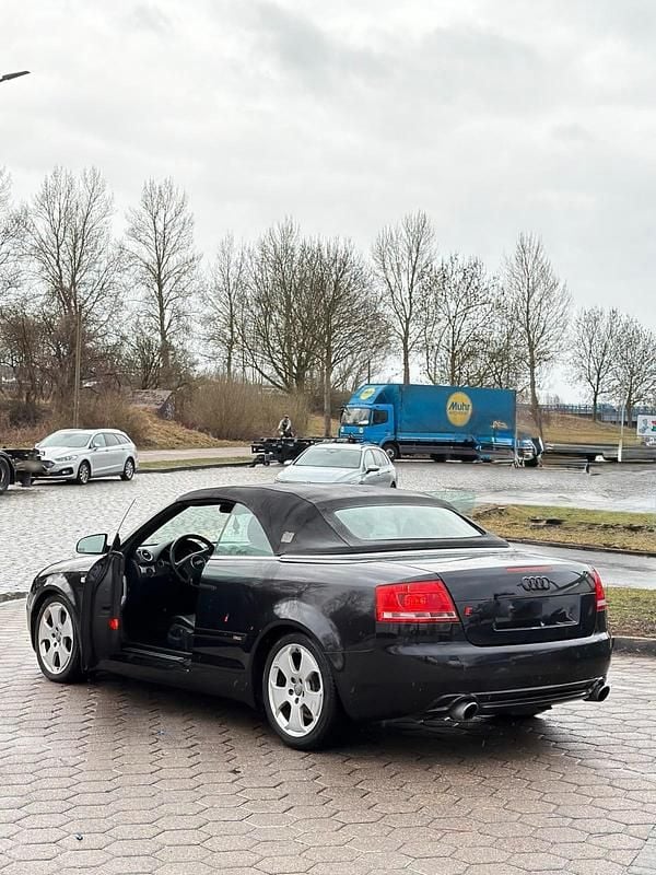 Gebraucht Audi A4 Cabriolet S-Line 163 PS (119 kW) 2004 Schwarz Cabrio