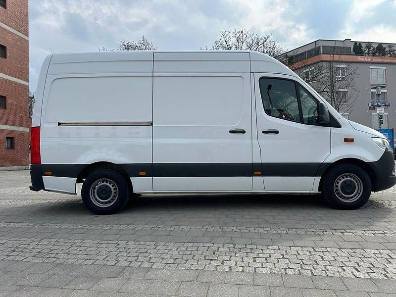 Second-hand Mercedes Sprinter 160 CP (117 kW) 2019 Alb Van