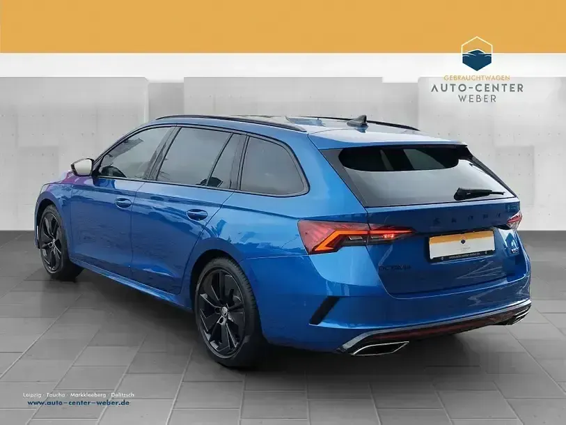 Gebraucht Skoda Octavia RS 200 PS (147 kW) 2024 Raceblau (metallic) Kombi