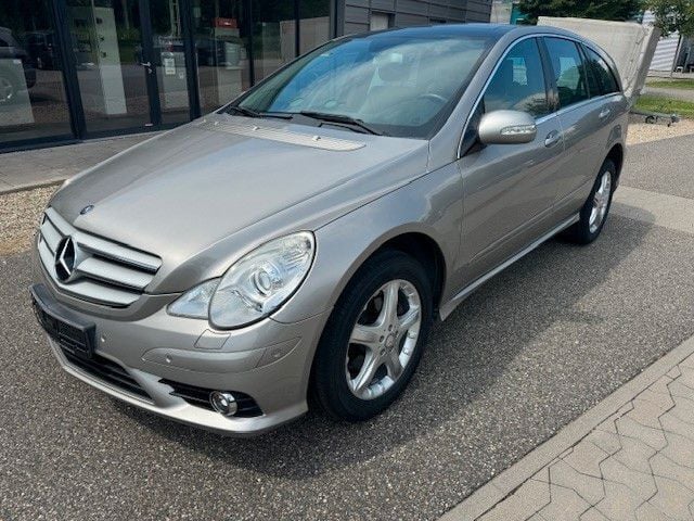 Silber Gebraucht 2008 Mercedes R280 AMG Van / Kleinbus | 19.900 € - Bild 1/4