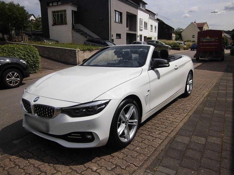 Weiß Gebraucht 2019 BMW 420 Sport Line Cabrio | 31.900 € (Etwas zu teuer) - Bild 1/4