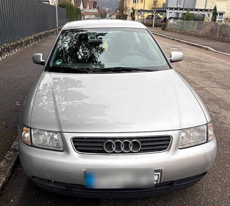 Silber Gebraucht 2000 Audi A3 Kleinwagen | 500 € (Superpreis) - Bild 1/4