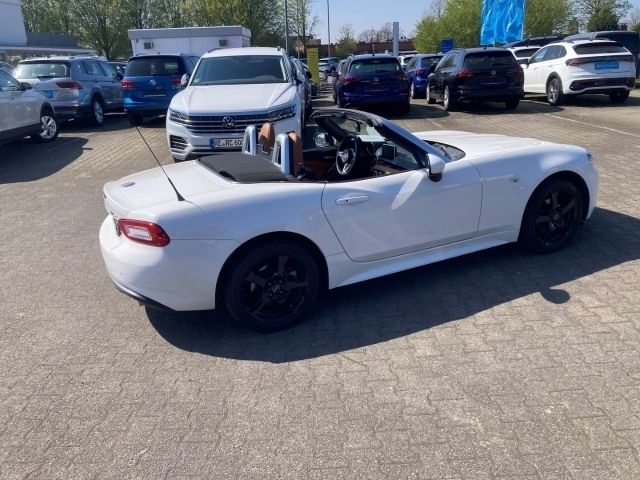 Gebraucht Fiat 124 Spider Lusso 140 PS (102 kW) 2019 Weiß Cabrio
