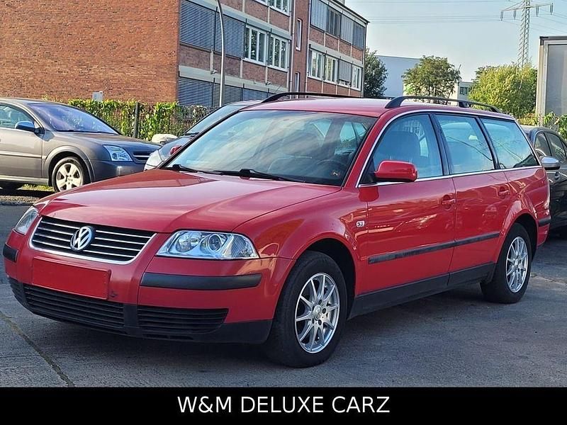 Rot Gebraucht 2000 VW Passat Basis Kombi | 990 € (Guter Preis) - Bild 1/4
