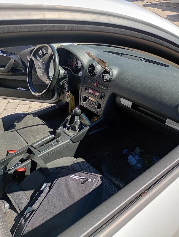 Gebraucht Audi A3 100 PS (73 kW) 2003 Silber Kleinwagen