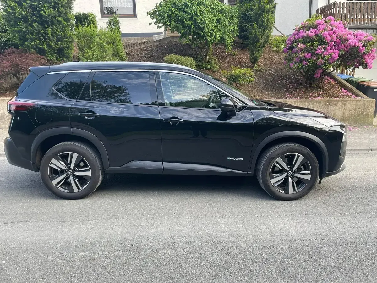 Gebraucht Nissan X-Trail 158 PS (116 kW) 2023 Schwarz SUV