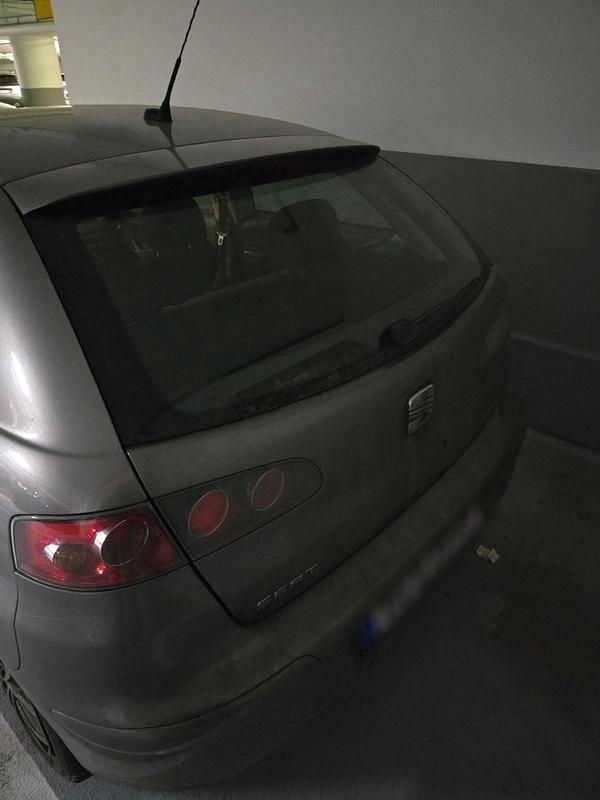 Gebraucht Seat Ibiza 74 PS (54 kW) 2003 Grau Kleinwagen