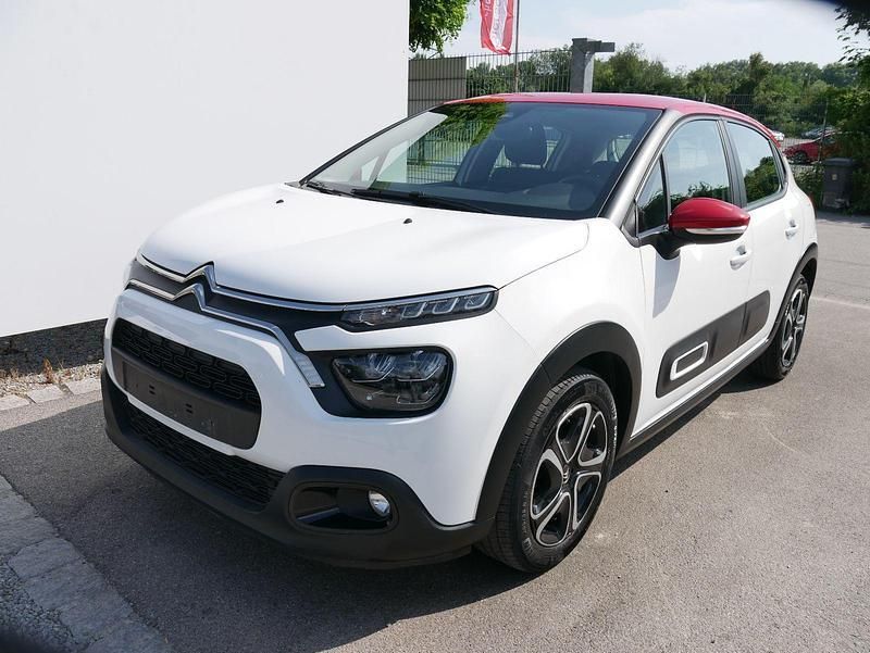 Weiß Gebraucht 2022 Citroën C3 PureTech Kleinwagen | 10.990 € (Guter Preis) - Bild 1/4